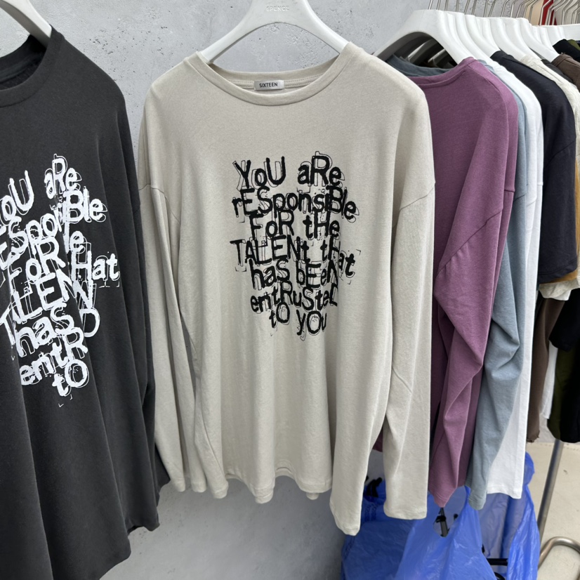 SIXTEEN韓國東大門直郵女士新款休閑推薦人氣時尚長袖T恤SIXTEEN長袖T恤圖色4