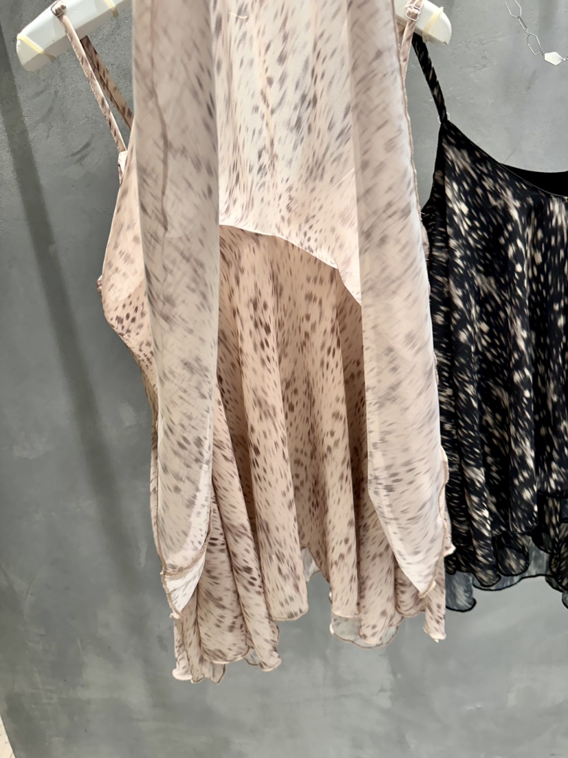 KIFF韓國東大門代購女裝新款推薦休閑時尚熱賣吊帶背心豹紋KIFF吊帶/背心