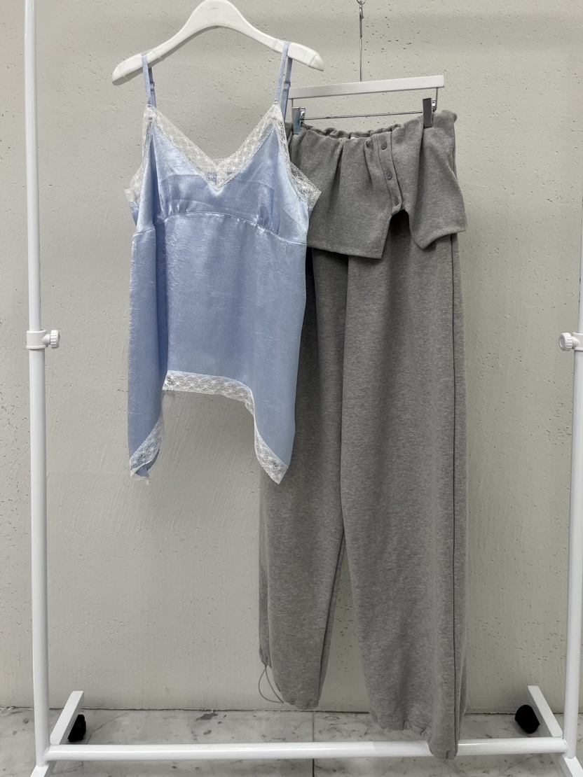 BEAMING SEOUL韓國東大門直郵女裝新款熱賣吊帶背心褶皺BEAMING SEOUL吊帶/背心