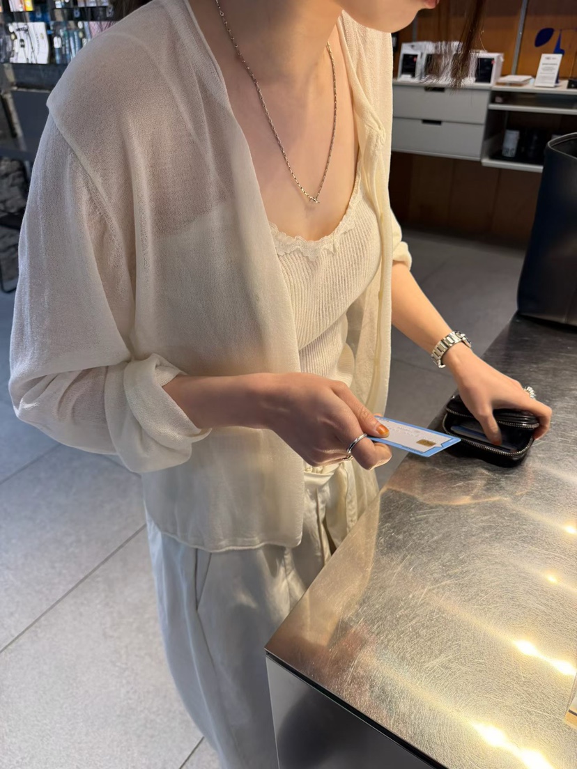 ARKIE/TAF韓國直郵女士新款推薦職業人氣時尚針織衫透明ARKIE/TAF針織衫