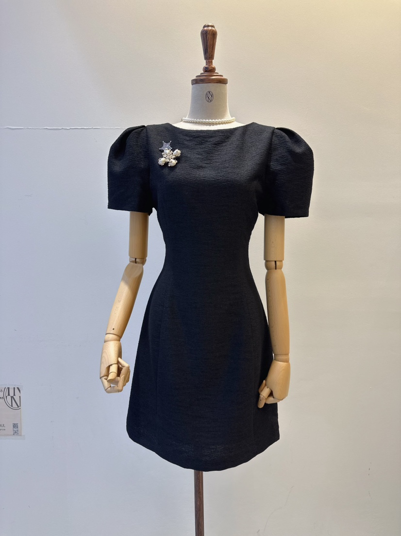 INNO韓國直郵實拍女裝新款推薦休閑人氣職業熱賣時尚連衣裙INNO連衣裙圖色1