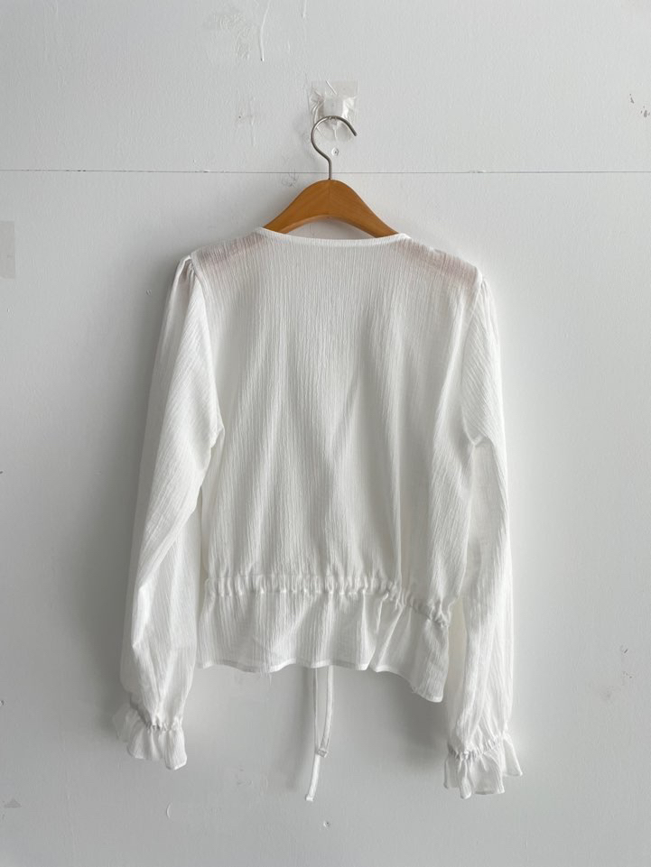 BLEECKER韓國東大門直郵女裝新款時尚熱賣推薦襯衫蕾絲衫BLEECKER襯衫/蕾絲衫