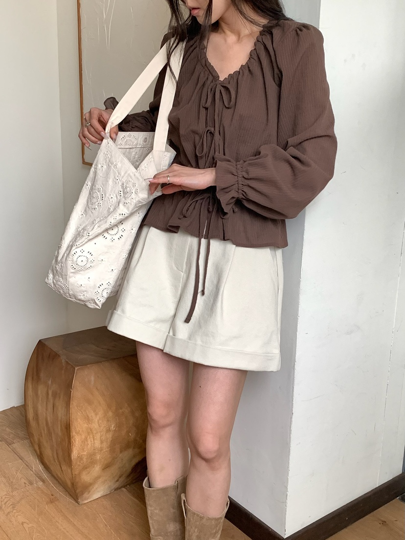 BLEECKER韓國東大門直郵女裝新款時尚熱賣推薦襯衫蕾絲衫BLEECKER襯衫/蕾絲衫