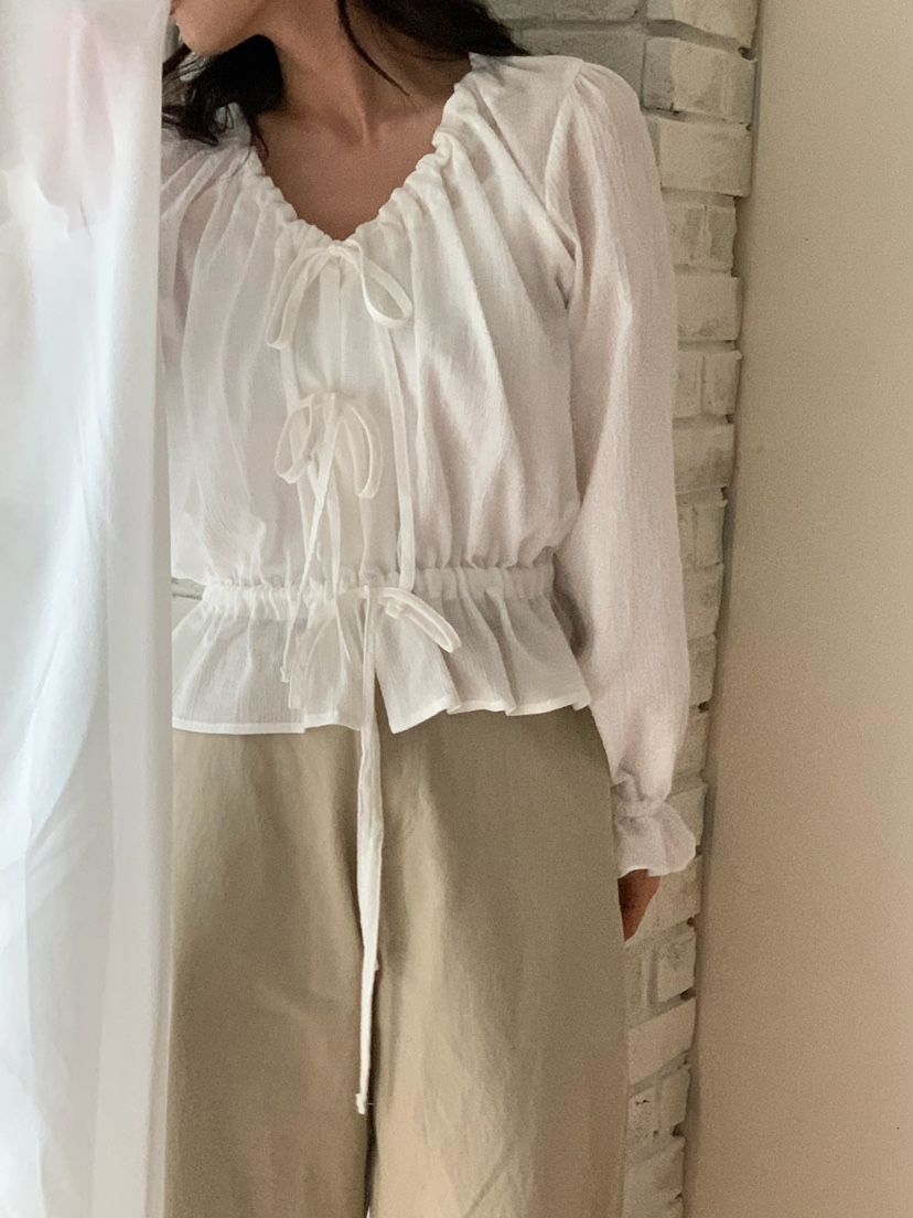 BLEECKER韓國東大門直郵女裝新款時尚熱賣推薦襯衫蕾絲衫BLEECKER襯衫/蕾絲衫