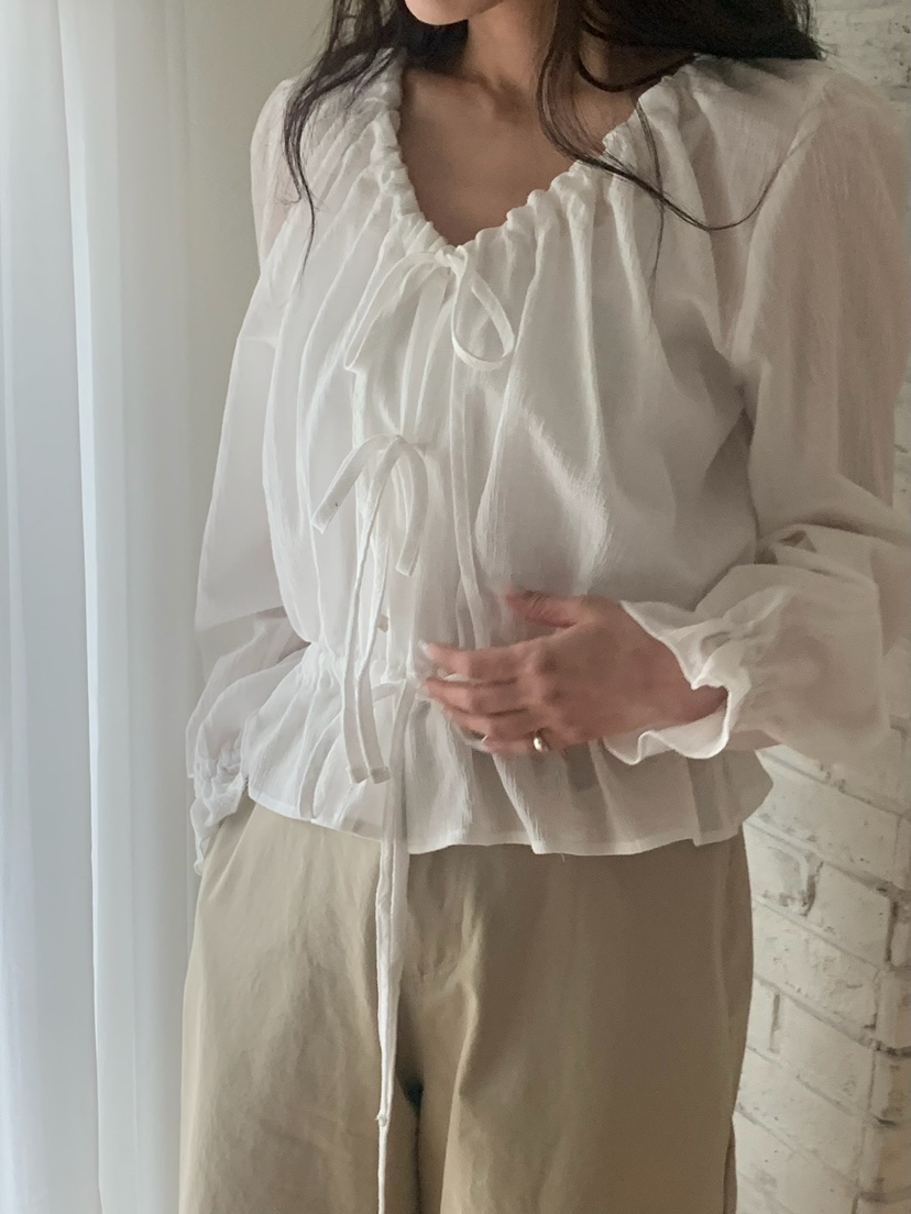 BLEECKER韓國東大門直郵女裝新款時尚熱賣推薦襯衫蕾絲衫BLEECKER襯衫/蕾絲衫