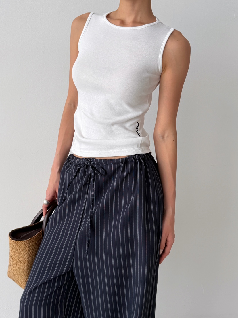 ANGLOG BEIGE韓國東大門代購女裝新款休閑人氣熱賣吊帶背心ANGLOG BEIGE吊帶/背心