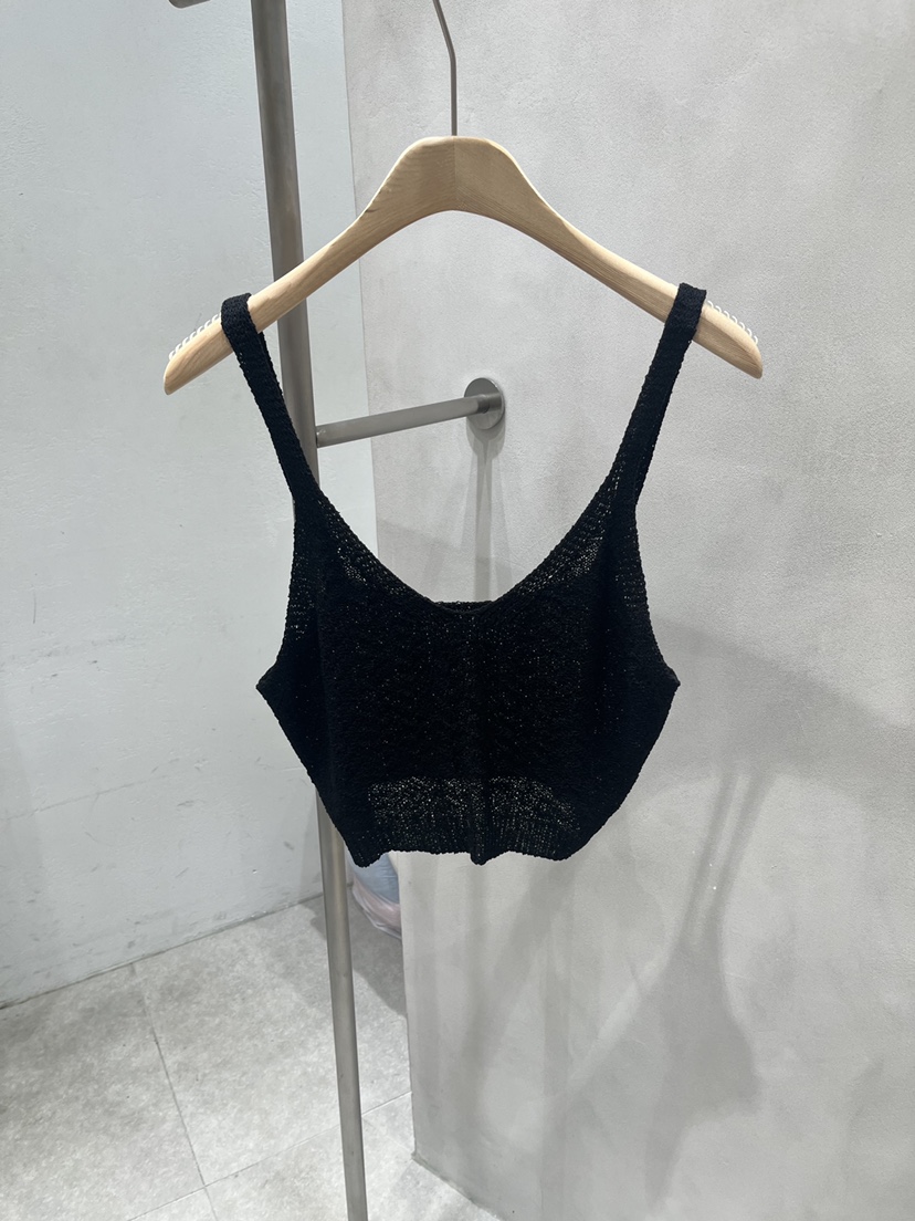 EVERCOMMERCE METICULOUSLY DESIGNED韓國東大門直郵女裝新品人氣吊帶背心奶油色EVERCOMMERCE METICULOUSLY DESIGNED吊帶/背心圖色3