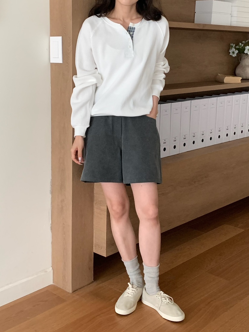 BLEECKER韓國直郵實拍女裝新款熱賣職業26春夏時尚推薦衛衣BLEECKER衛衣