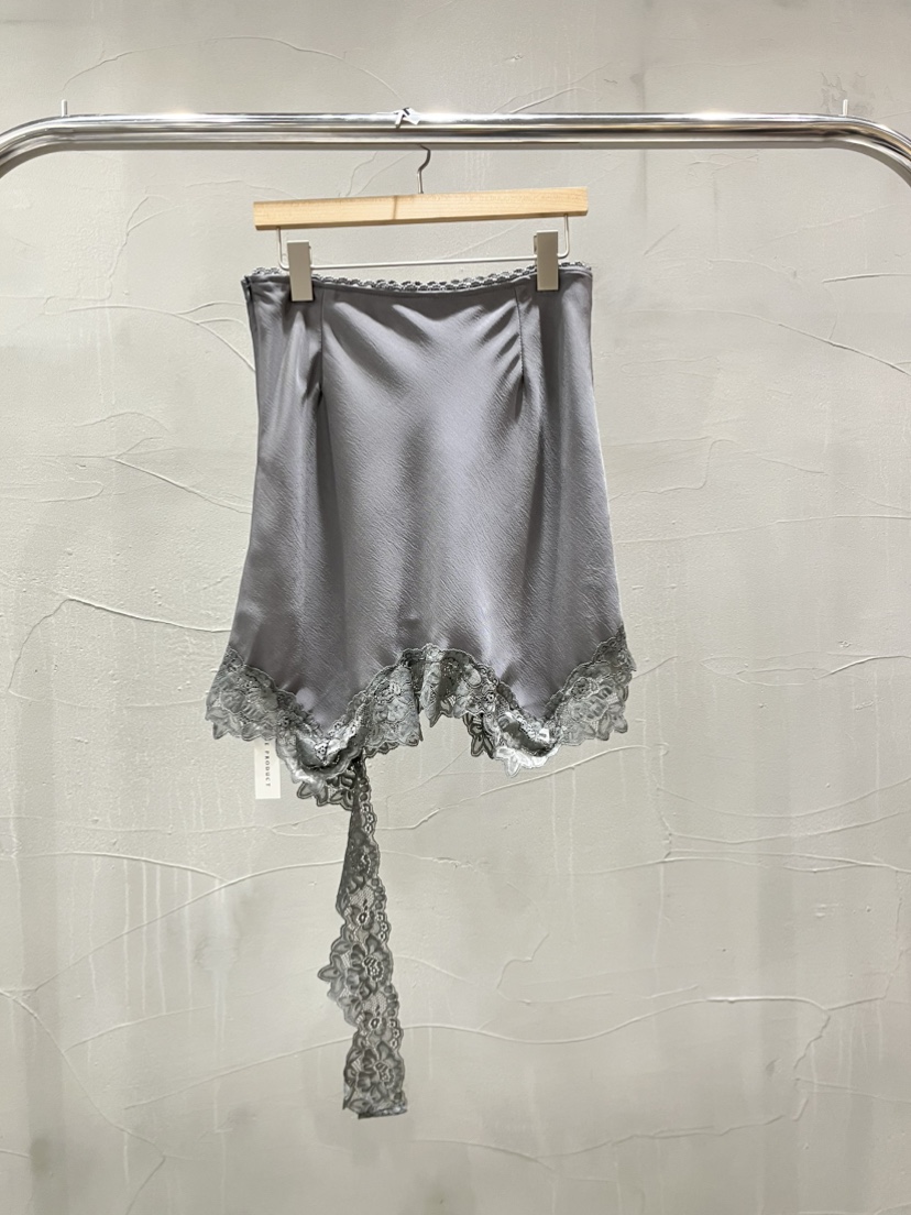 INSSENSE-A韓國直郵女裝新款26春夏半身裙中短裙不對稱蕾絲INSSENSE-A半身裙/中短裙