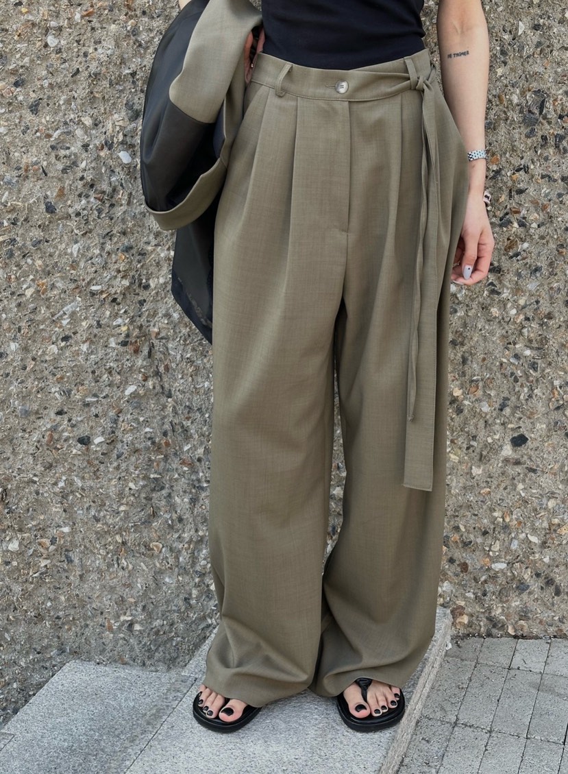 ZEROZERO韓國直郵實拍女裝新品推薦職業時尚人氣休閑褲褶裥ZEROZERO休閑褲