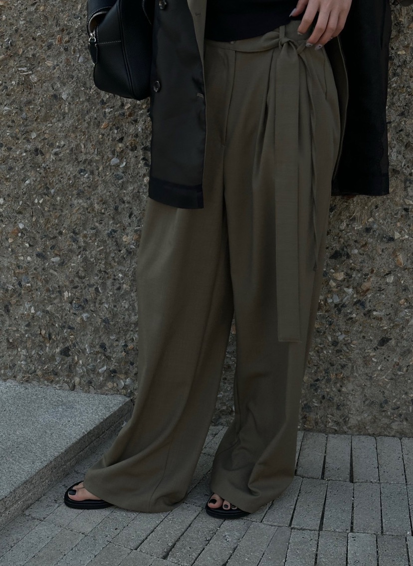 ZEROZERO韓國直郵實拍女裝新品推薦職業時尚人氣休閑褲褶裥ZEROZERO休閑褲