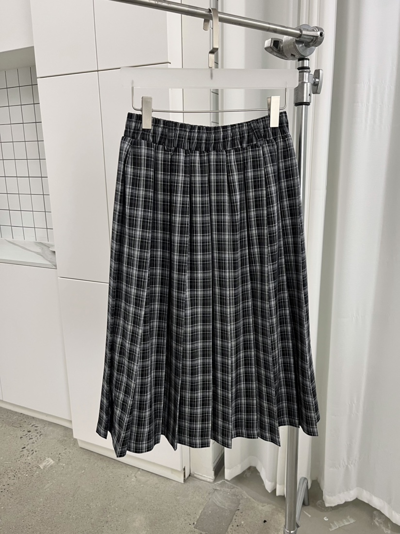 J CRANE-A韓國東大門直郵女士新品職業時尚人氣26春夏長裙J CRANE長裙圖色1