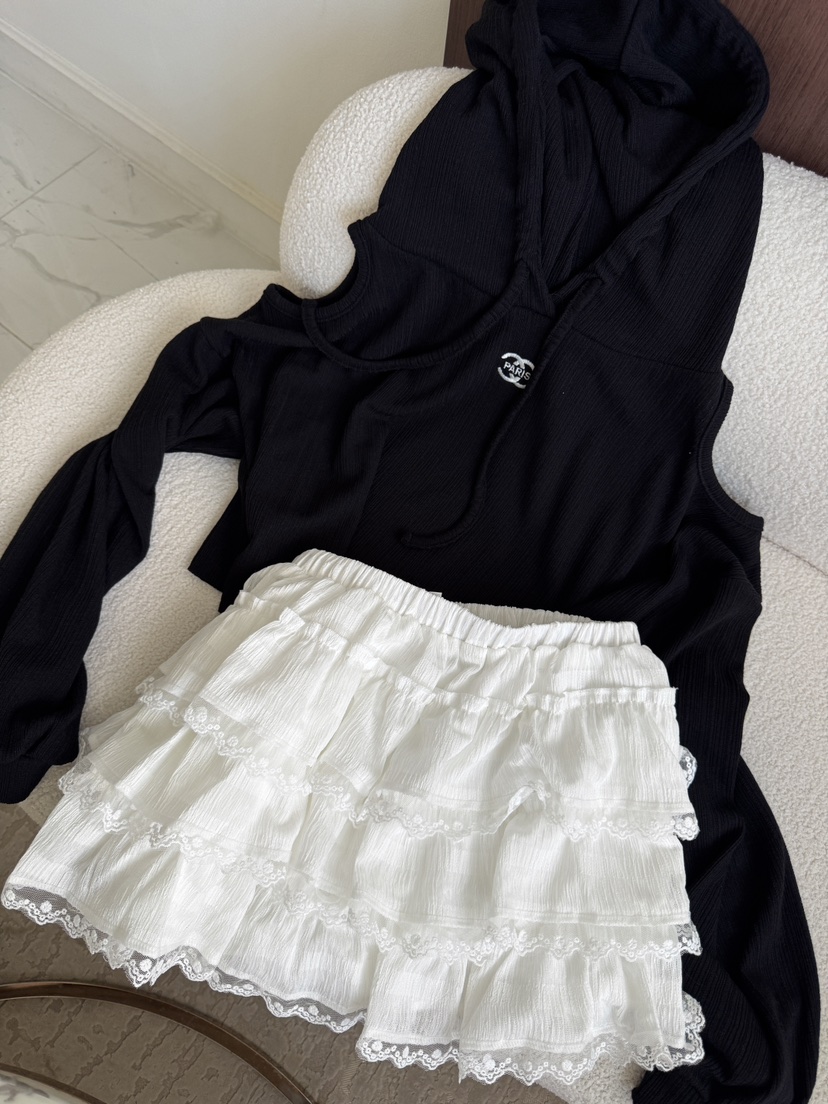 바츠韓國直郵實拍女裝新款時尚職業人氣休閑26春夏長袖T恤Vatz長袖T恤