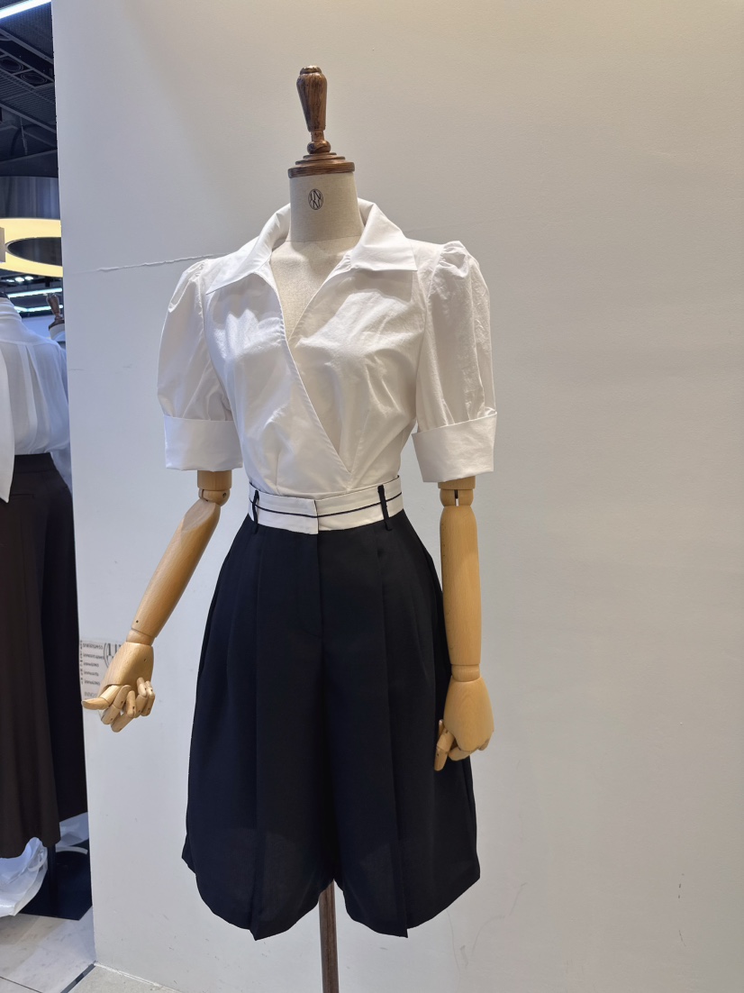 INNO韓國東大門代購女裝新款休閑熱賣26春夏人氣襯衫蕾絲衫INNO襯衫/蕾絲衫