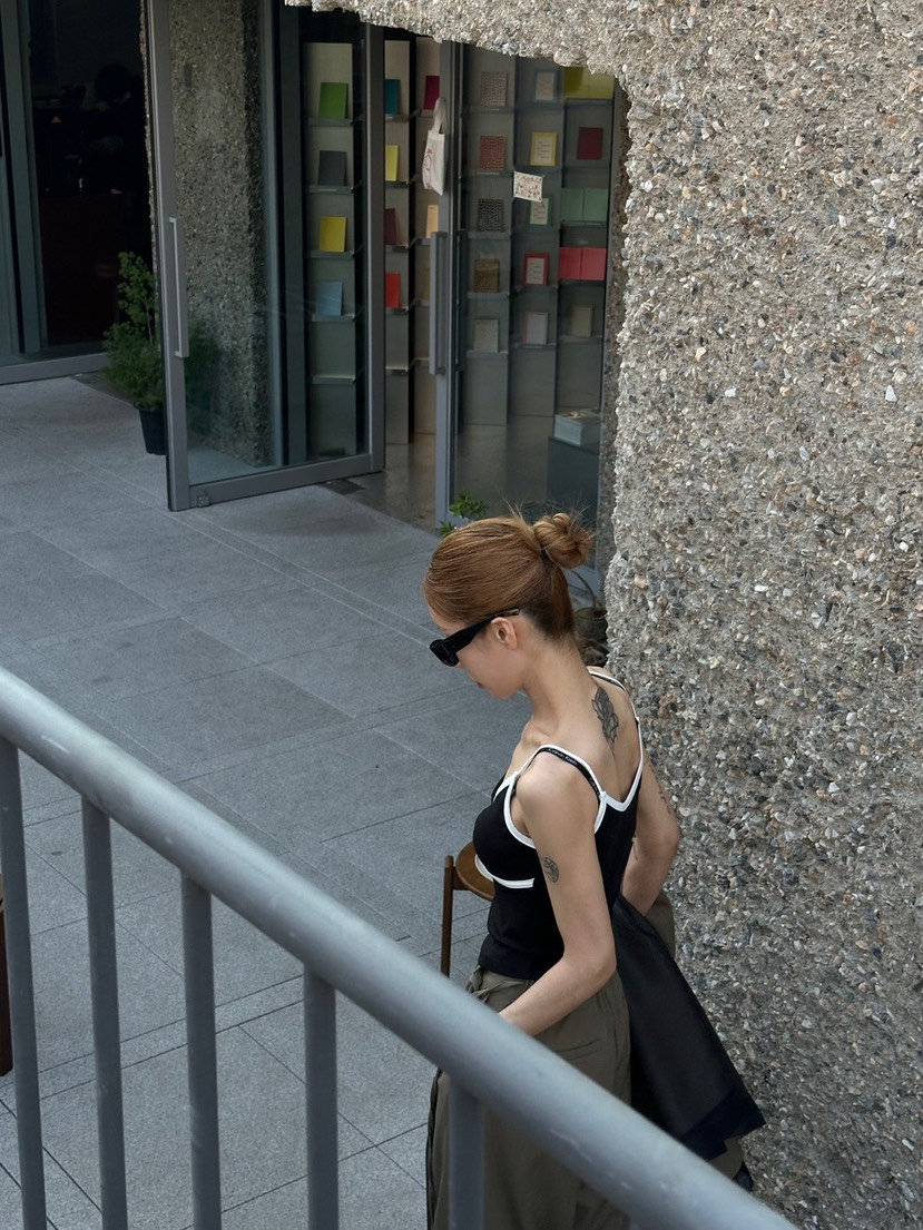 ZEROZERO韓國直郵實拍女士新品熱賣休閑職業吊帶背心褶皺ZEROZERO吊帶/背心