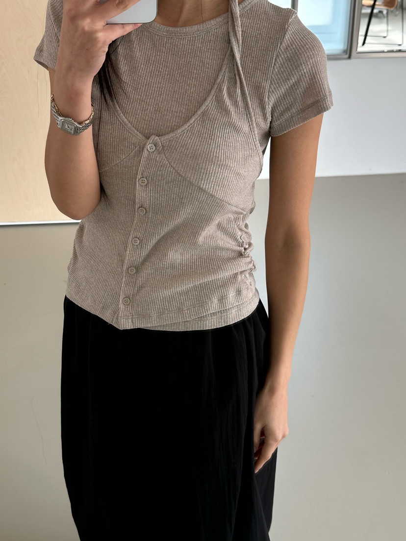 LE VASE韓國東大門直郵女裝新款人氣職業推薦休閑26春夏T恤LE VASET恤圖色3