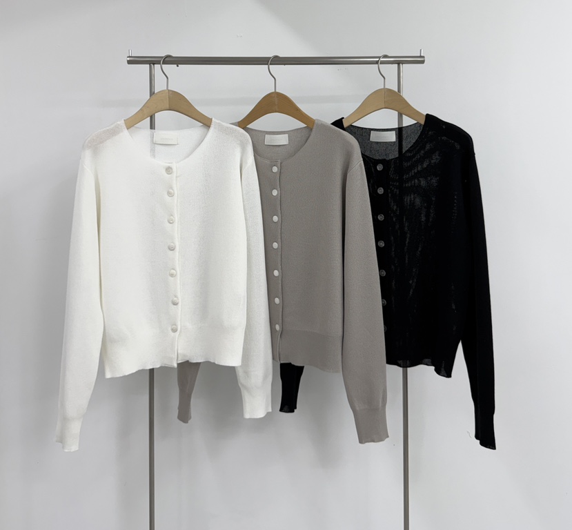 YIKHO STYLE韓國東大門直郵女裝新款推薦人氣26春夏針織衫YIKHO STYLE針織衫