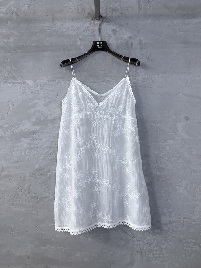 COME OPEN/HAPER韓國東大門代購女裝新款休閑連衣裙蕾絲COME OPEN/HAPER連衣裙圖色1