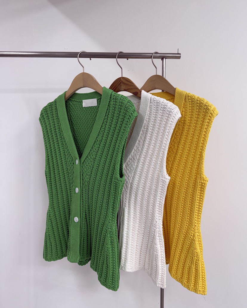 YIKHO STYLE韓國代購女裝新款時尚26春夏休閑人氣熱賣馬甲YIKHO STYLE馬甲