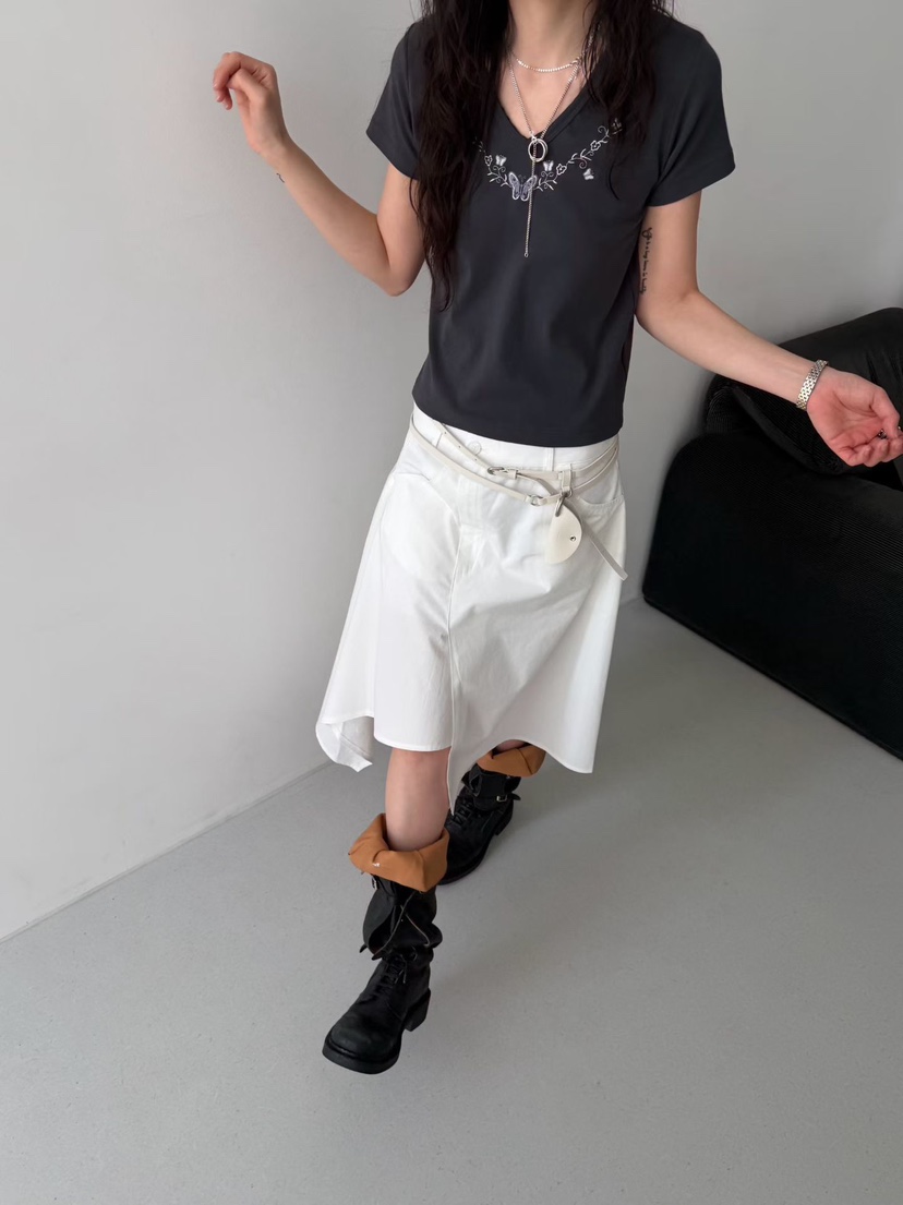 MINIMUZE韓國直郵實拍女士新款人氣26春夏熱賣時尚T恤刺繡MINIMUZET恤