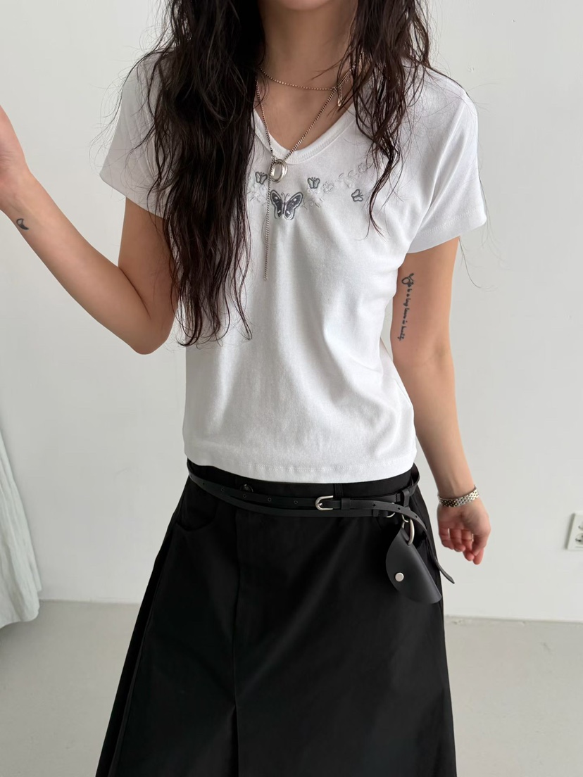 MINIMUZE韓國直郵實拍女士新款人氣26春夏熱賣時尚T恤刺繡MINIMUZET恤