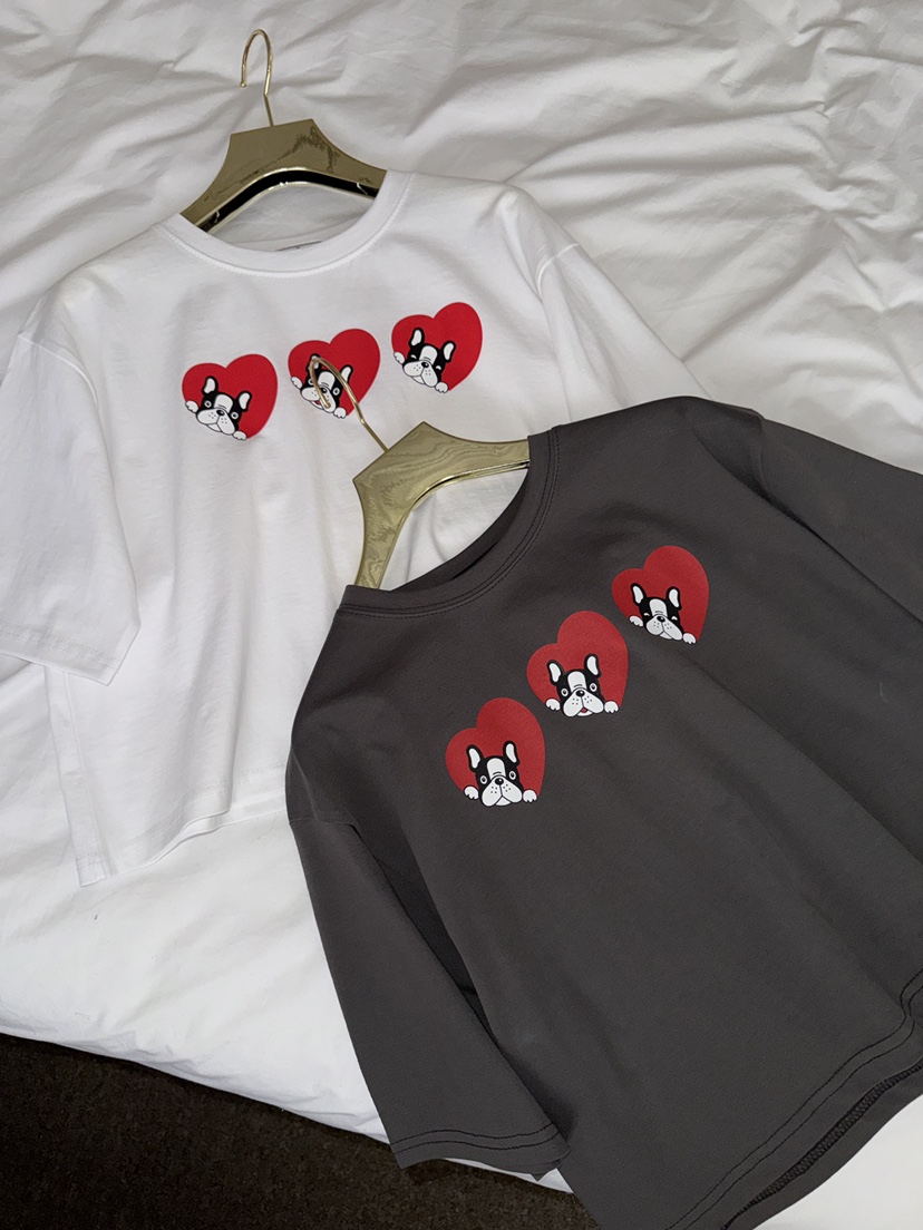 바츠韓國東大門直郵女士新品熱賣時尚休閑人氣推薦職業T恤VatzT恤