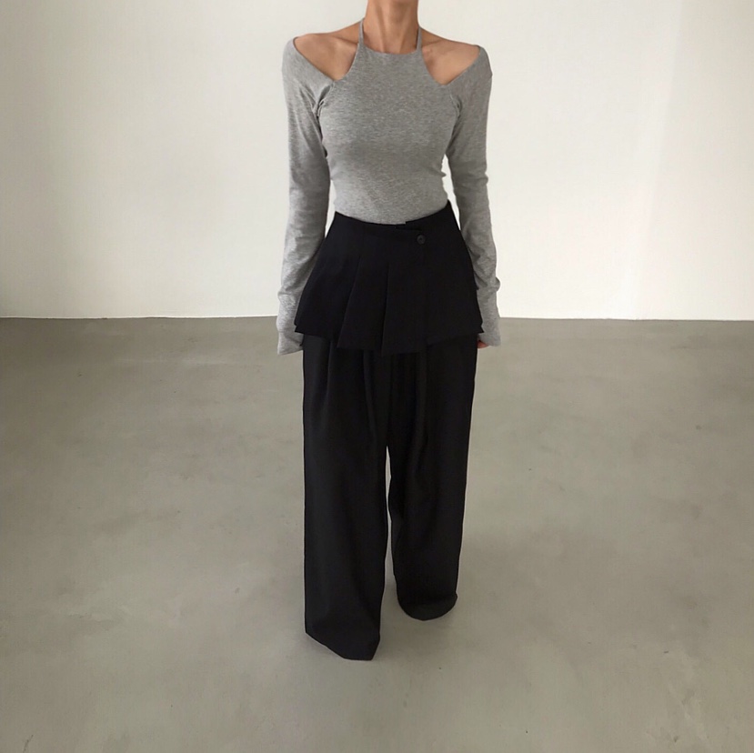 2TWO MOON韓國東大門直郵女士新款時尚26春夏長袖T恤露肩2TWO MOON長袖T恤