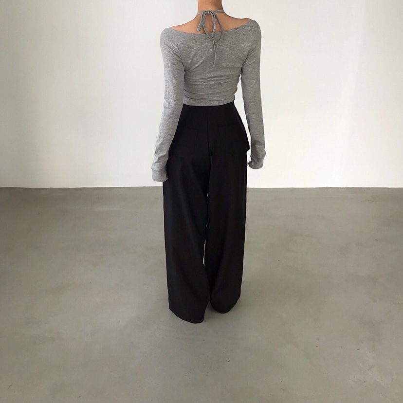 2TWO MOON韓國東大門直郵女士新款時尚26春夏長袖T恤露肩2TWO MOON長袖T恤