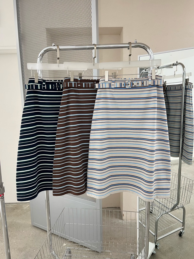 J CRANE-A韓國直郵女裝新款時尚人氣休閑推薦長裙腰帶條紋J CRANE長裙