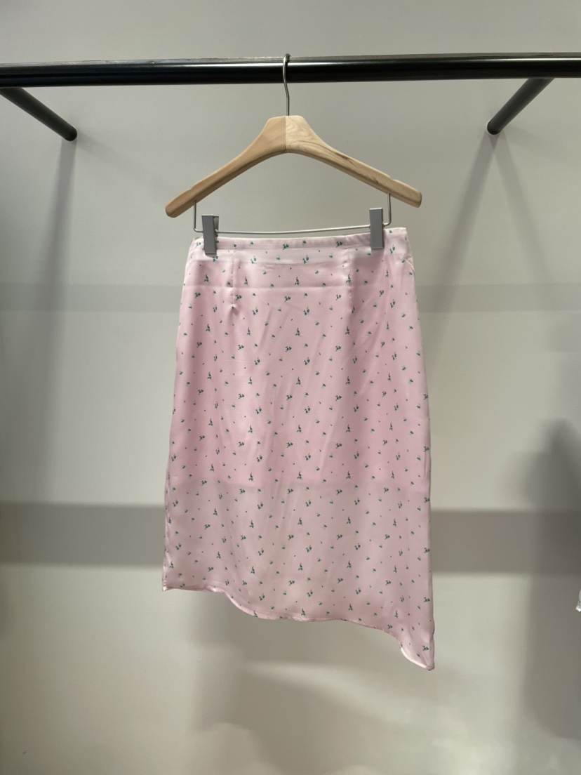 ORMORE韓國直郵女裝新款推薦職業時尚熱賣26春夏半身裙中短裙ORMORE半身裙/中短裙