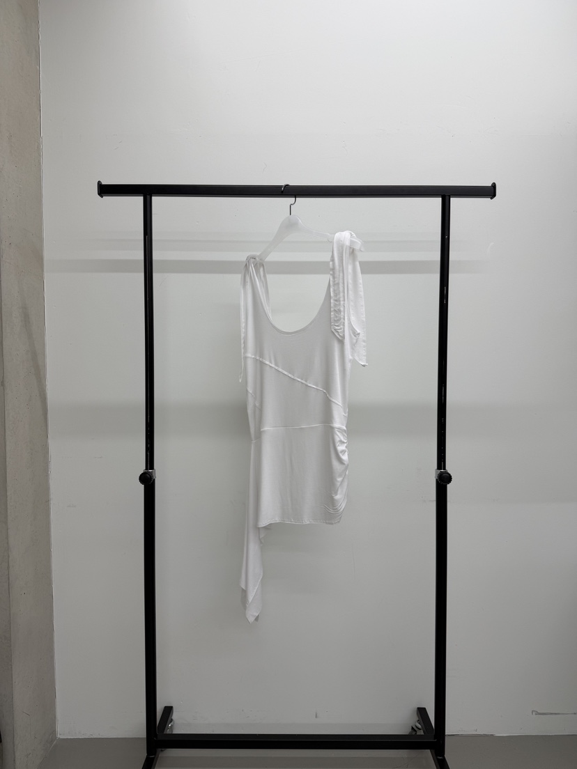 MINIMUZE韓國代購女裝新品人氣時尚休閑推薦熱賣吊帶背心MINIMUZE吊帶/背心