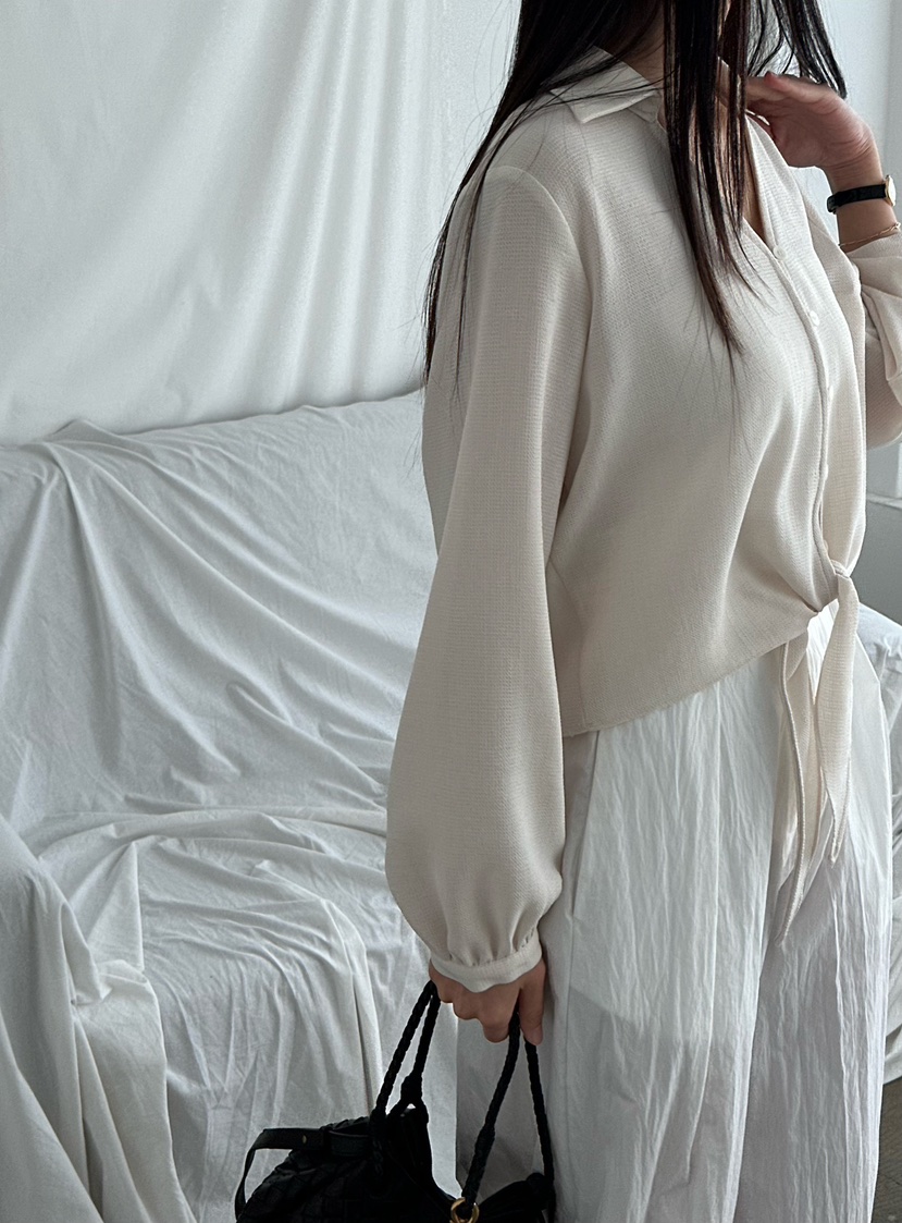 LE VASE韓國直郵實拍女士新品26春夏時尚熱賣襯衫蕾絲衫LE VASE襯衫/蕾絲衫