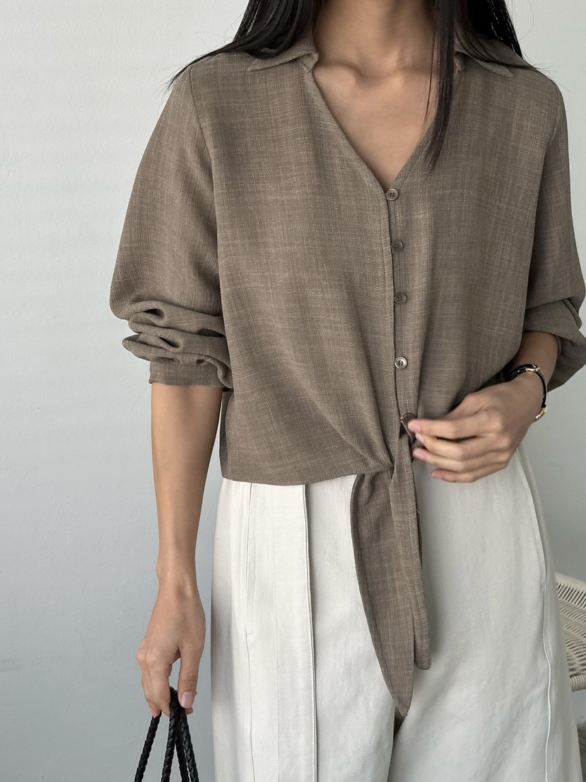 LE VASE韓國直郵實拍女士新品26春夏時尚熱賣襯衫蕾絲衫LE VASE襯衫/蕾絲衫