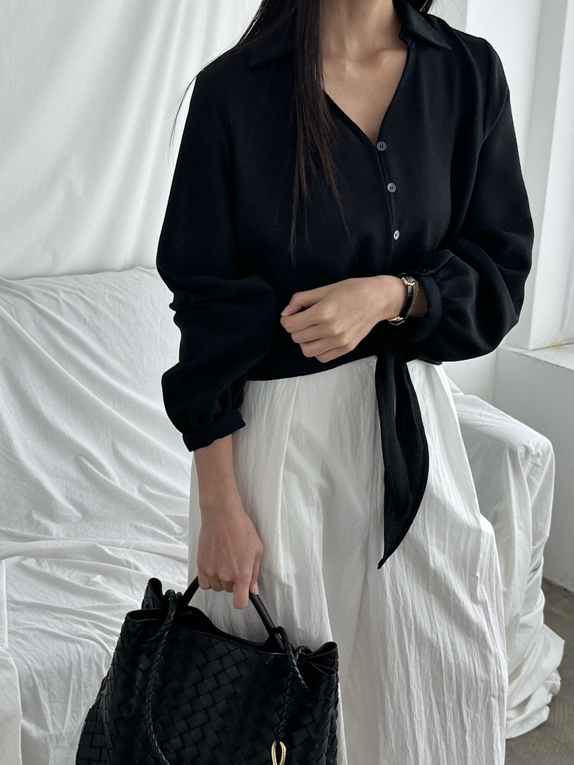 LE VASE韓國直郵實拍女士新品26春夏時尚熱賣襯衫蕾絲衫LE VASE襯衫/蕾絲衫