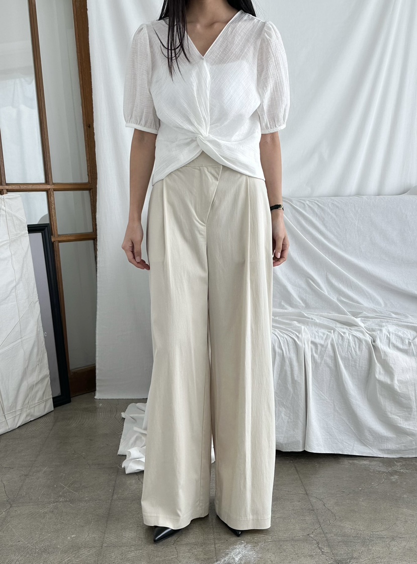 LE VASE韓國東大門直郵女士新款時尚職業推薦襯衫蕾絲衫LE VASE襯衫/蕾絲衫