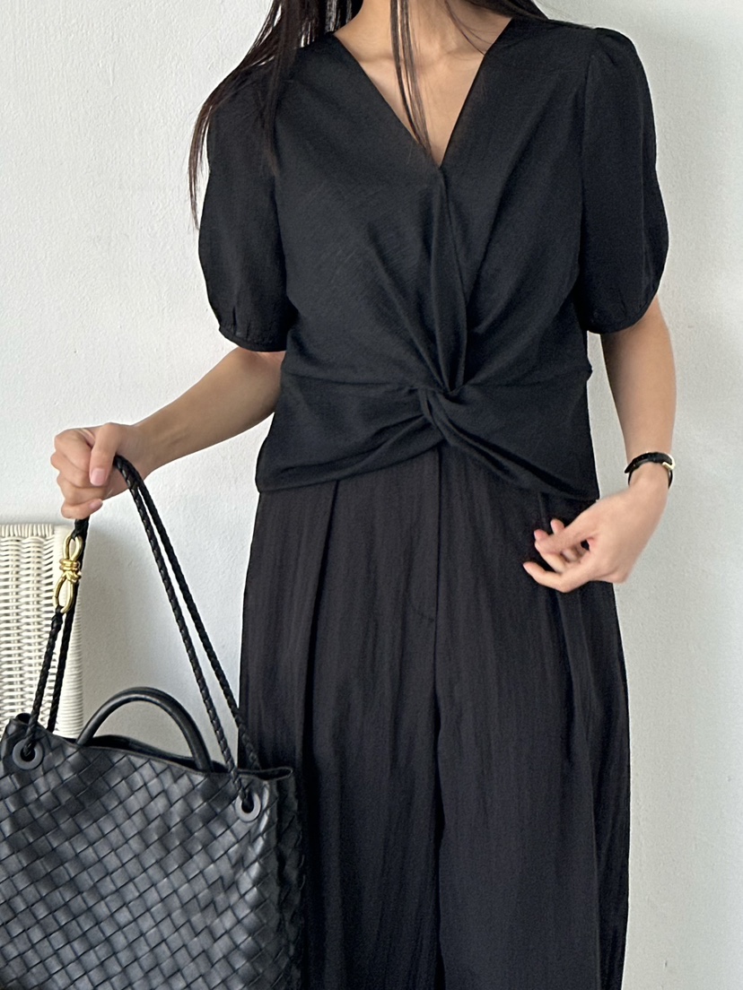 LE VASE韓國東大門直郵女士新款時尚職業推薦襯衫蕾絲衫LE VASE襯衫/蕾絲衫