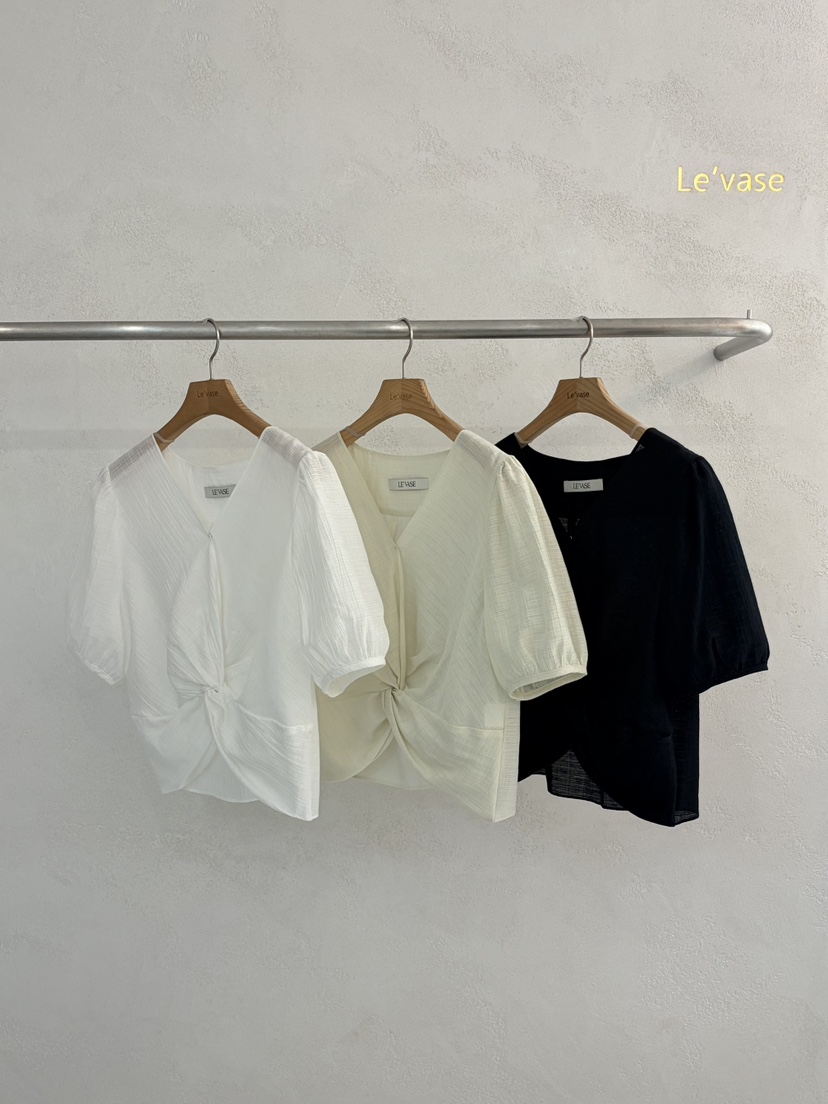 LE VASE韓國東大門直郵女士新款時尚職業推薦襯衫蕾絲衫LE VASE襯衫/蕾絲衫