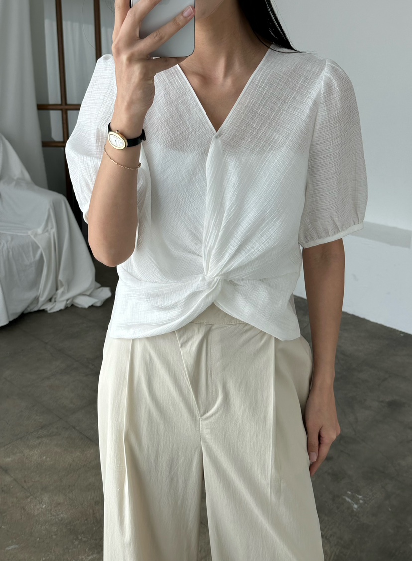 LE VASE韓國東大門直郵女士新款時尚職業推薦襯衫蕾絲衫LE VASE襯衫/蕾絲衫圖色2