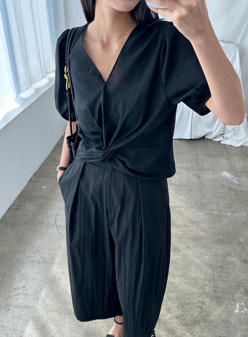 LE VASE韓國東大門直郵女士新款時尚職業推薦襯衫蕾絲衫LE VASE襯衫/蕾絲衫圖色3