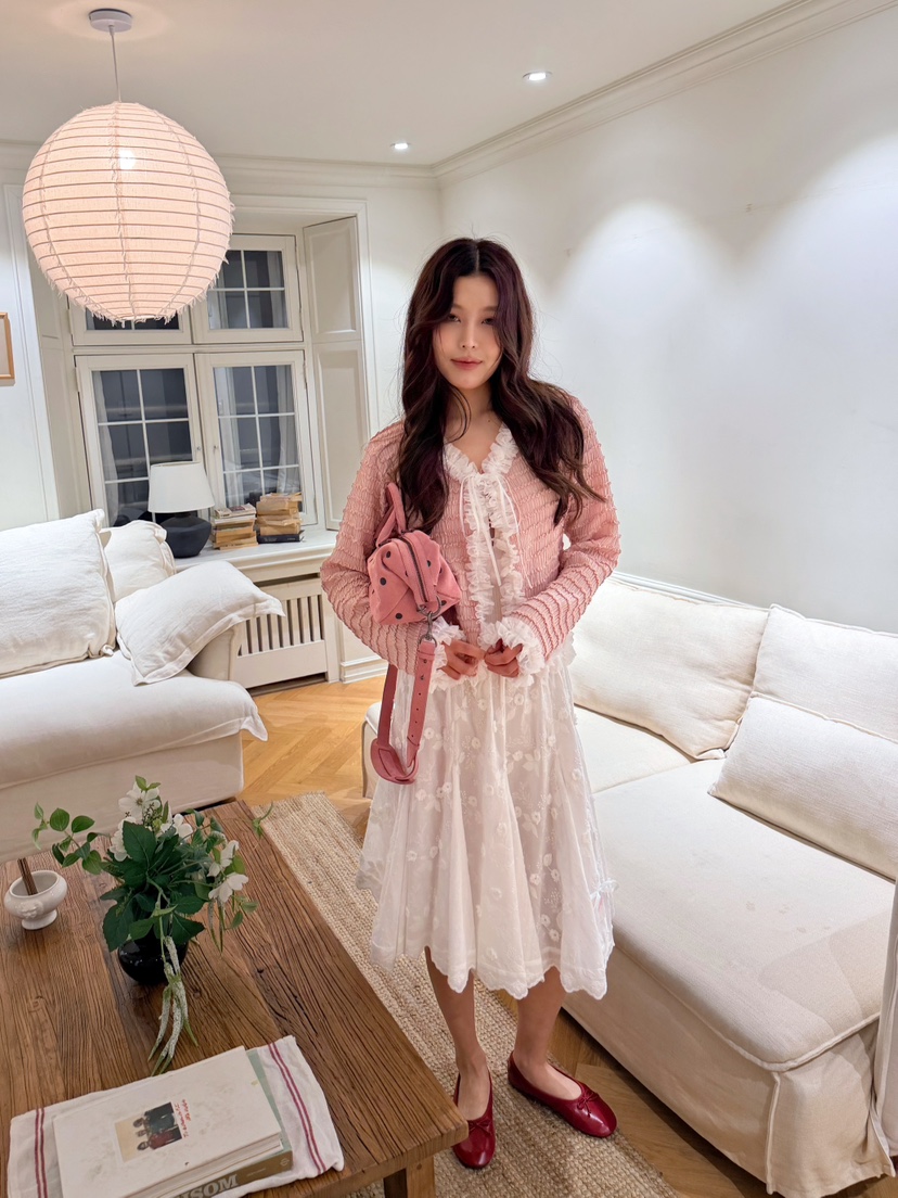 BOUTIQUE-L韓國代購女裝新款熱賣人氣休閑推薦襯衫蕾絲衫BOUTIQUE-L襯衫/蕾絲衫