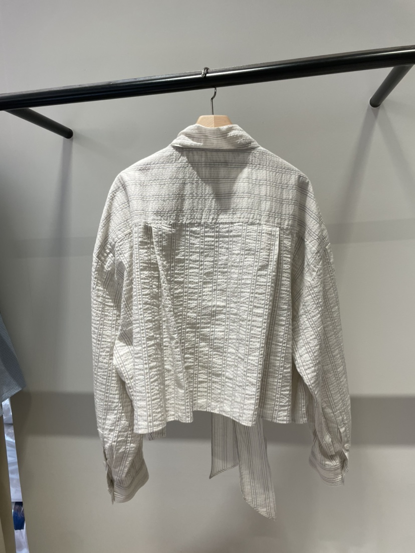 ORMORE韓國直郵女裝新品熱賣人氣休閑推薦職業襯衫蕾絲衫ORMORE襯衫/蕾絲衫