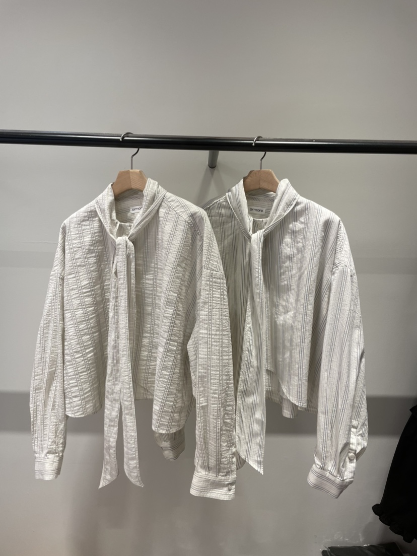 ORMORE韓國直郵女裝新品熱賣人氣休閑推薦職業襯衫蕾絲衫ORMORE襯衫/蕾絲衫