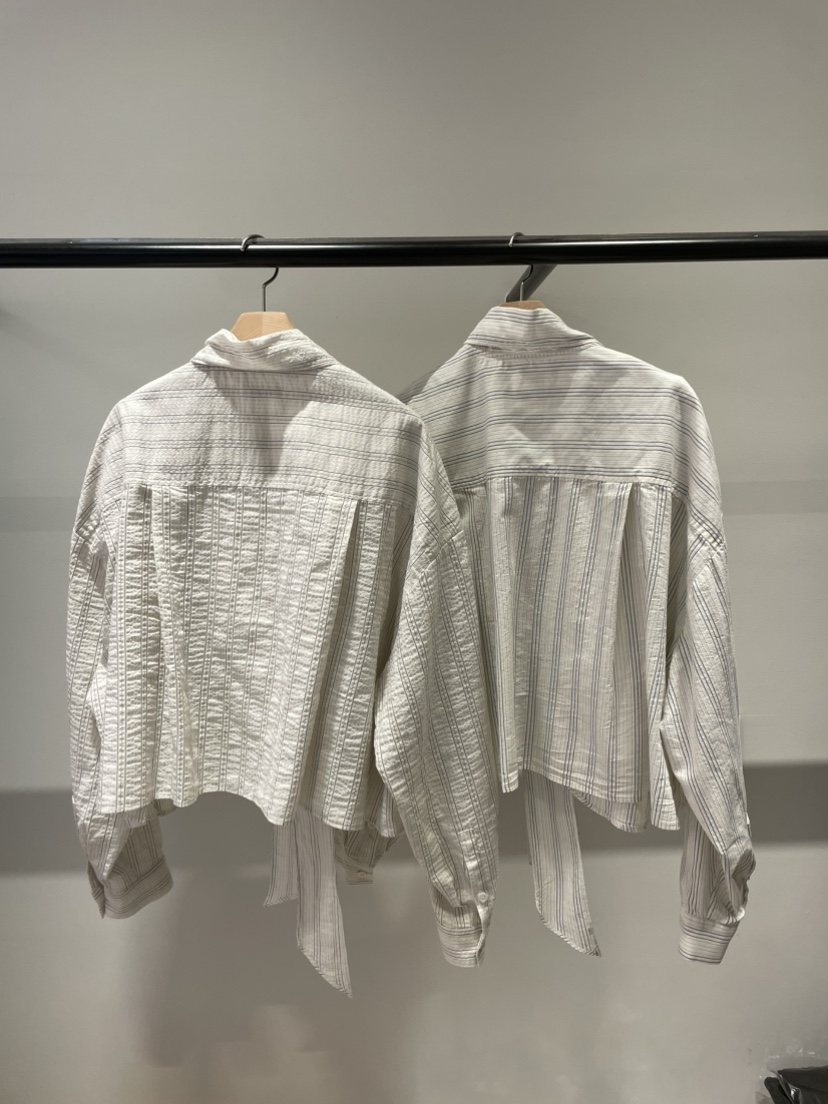 ORMORE韓國直郵女裝新品熱賣人氣休閑推薦職業襯衫蕾絲衫ORMORE襯衫/蕾絲衫