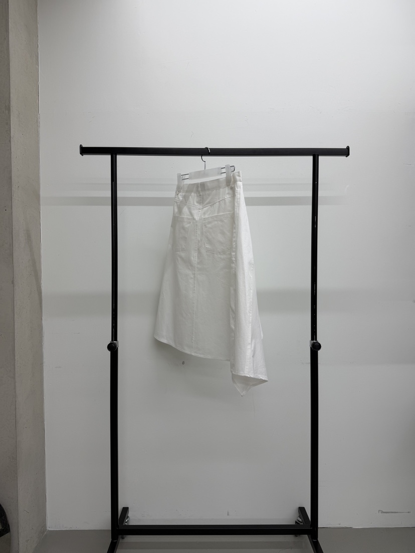 MINIMUZE韓國東大門代購女裝新款26春夏半身裙中短裙不對稱MINIMUZE半身裙/中短裙