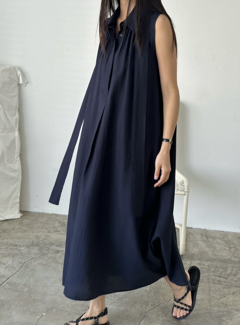 LE VASE韓國直郵實拍女士新款推薦人氣26春夏連衣裙含腰帶LE VASE連衣裙