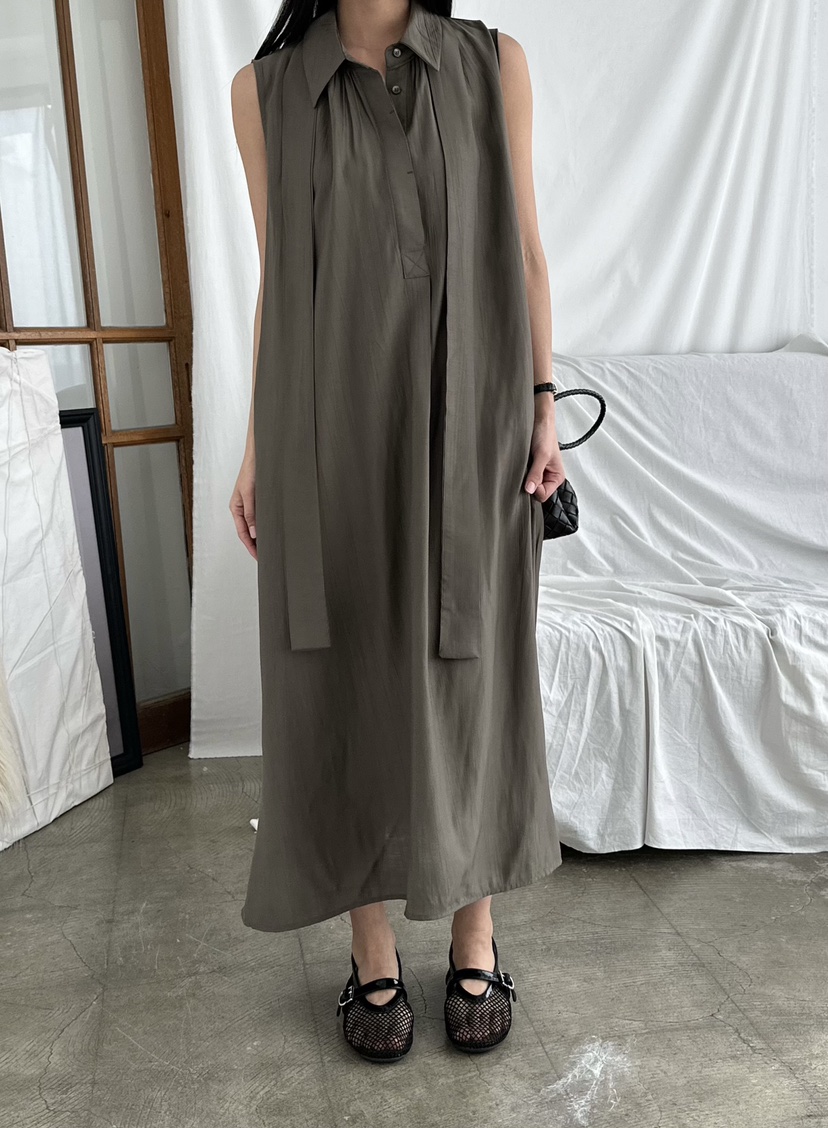 LE VASE韓國直郵實拍女士新款推薦人氣26春夏連衣裙含腰帶LE VASE連衣裙圖色2