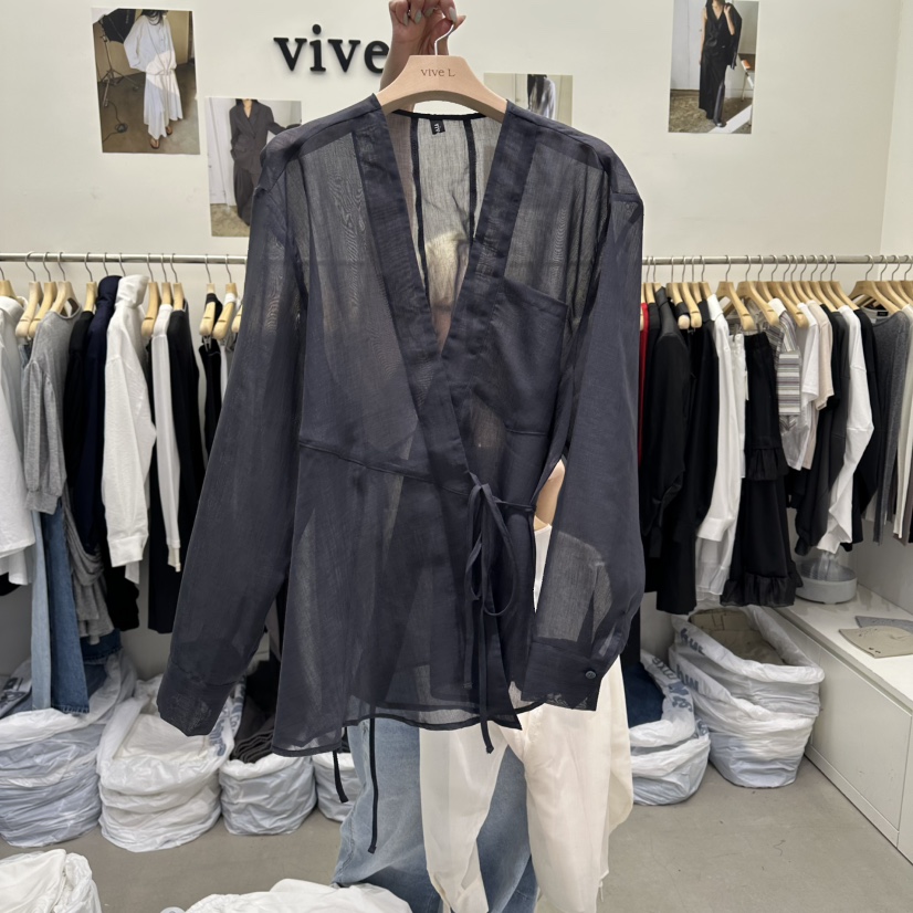 VIVEL韓國東大門直郵女裝新款推薦人氣休閑26春夏襯衫蕾絲衫VIVEL襯衫/蕾絲衫圖色2