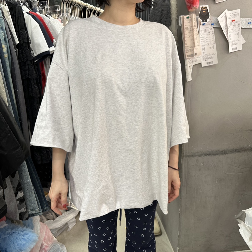 MOMAZU韓國直郵女裝新款人氣時尚熱賣推薦26春夏休閑職業T恤MOMAZUT恤圖色4