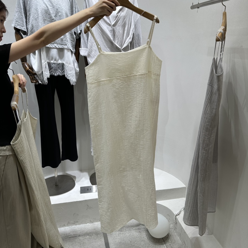 G.I-L韓國直郵女裝新品26春夏熱賣休閑推薦職業時尚連衣裙G.I-L連衣裙圖色1