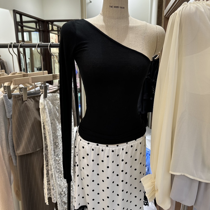 THEMORYPARK韓國東大門代購女裝新品時尚推薦熱賣長袖T恤THE MORY PARK長袖T恤圖色2